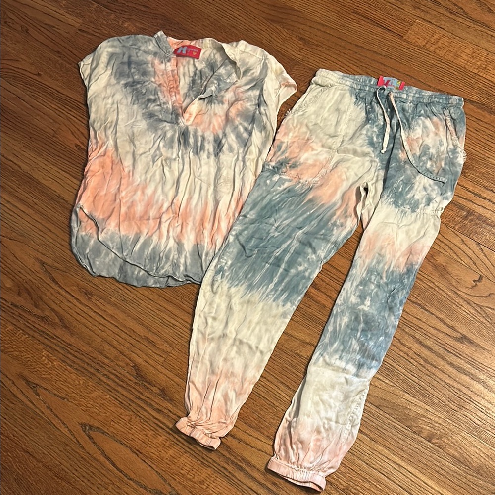 H Squared | tie dye lounge set- top (small) jogger (medium)